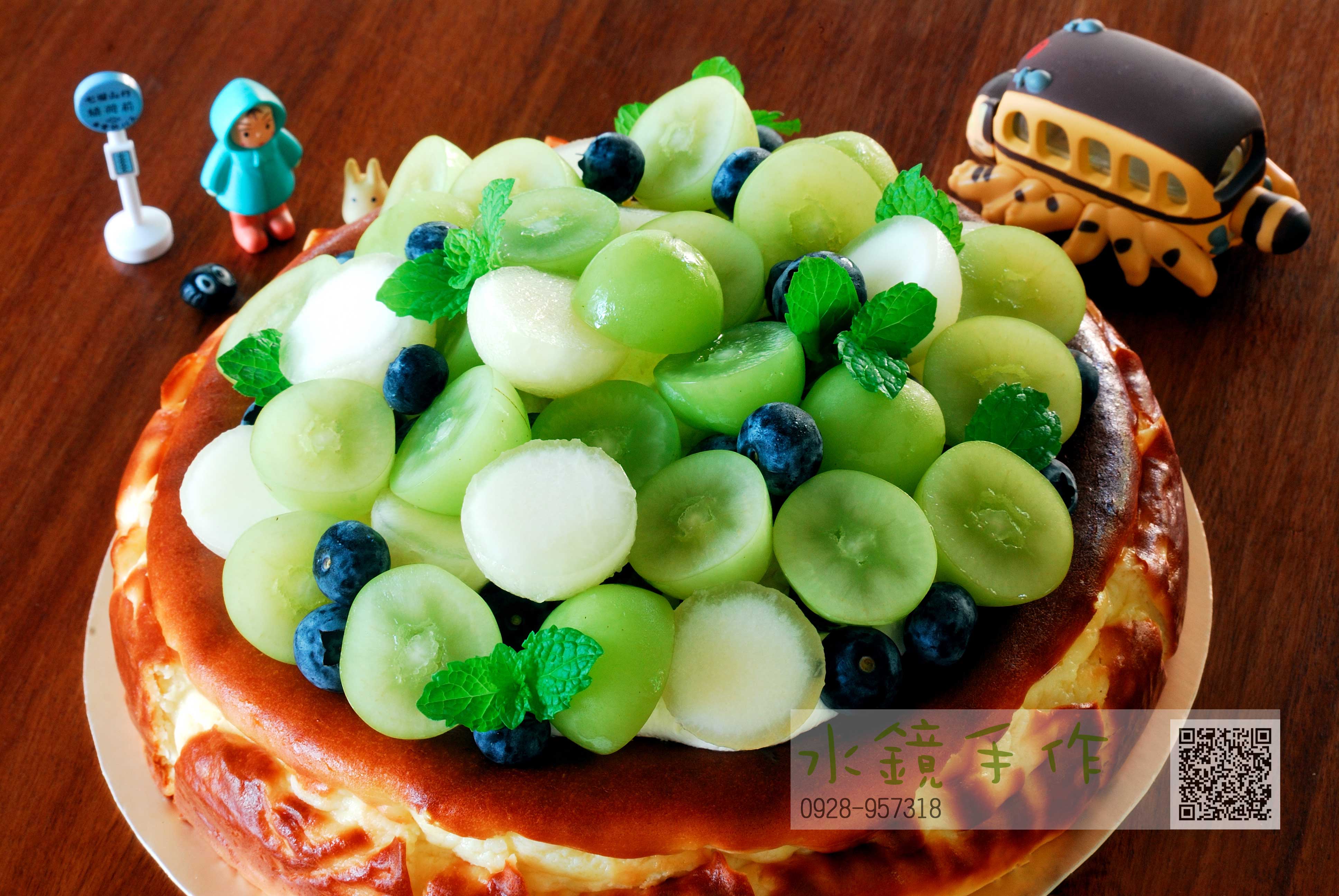 八吋綜合水果巴斯克乳酪蛋糕.