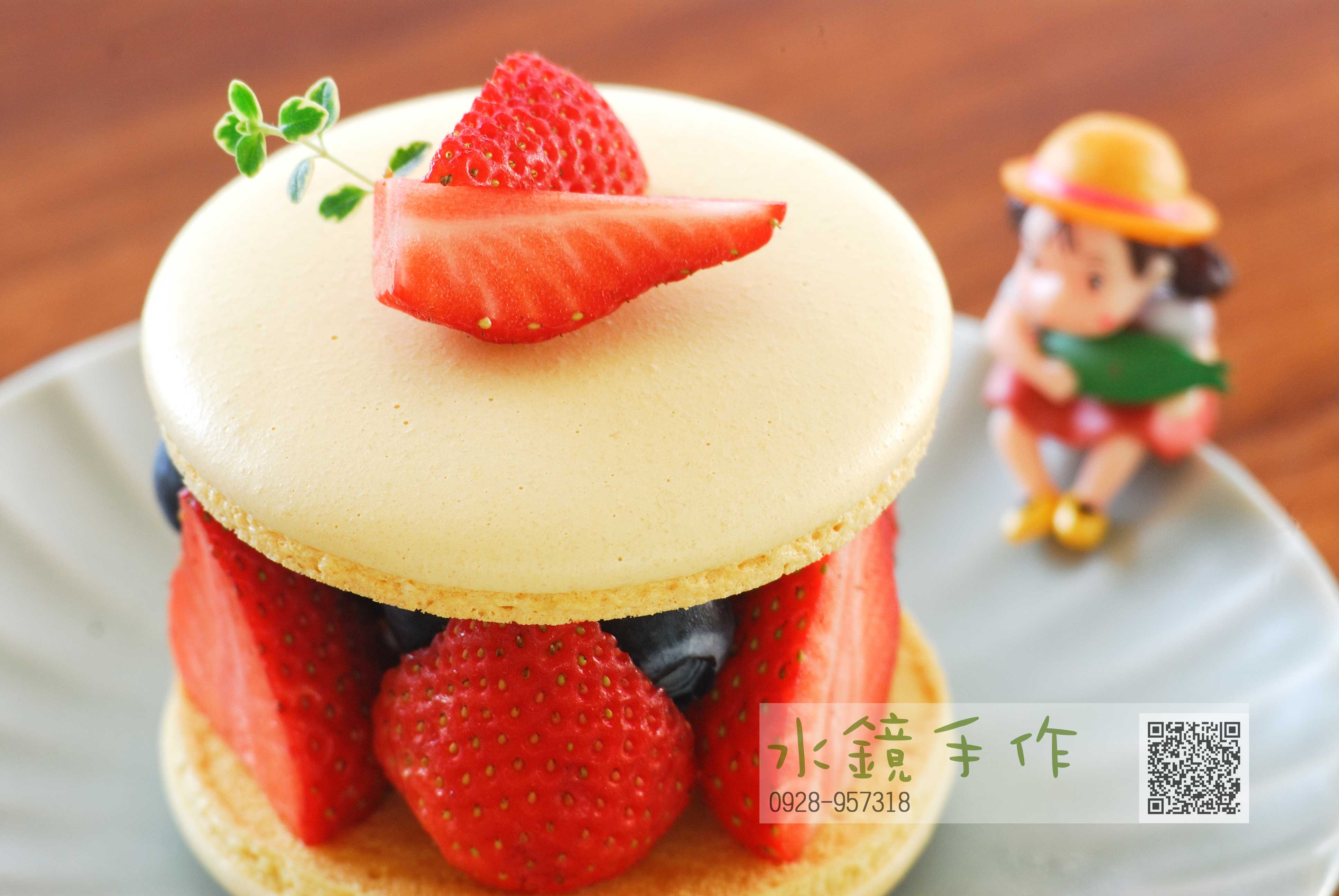 玫瑰花草莓大馬卡龍