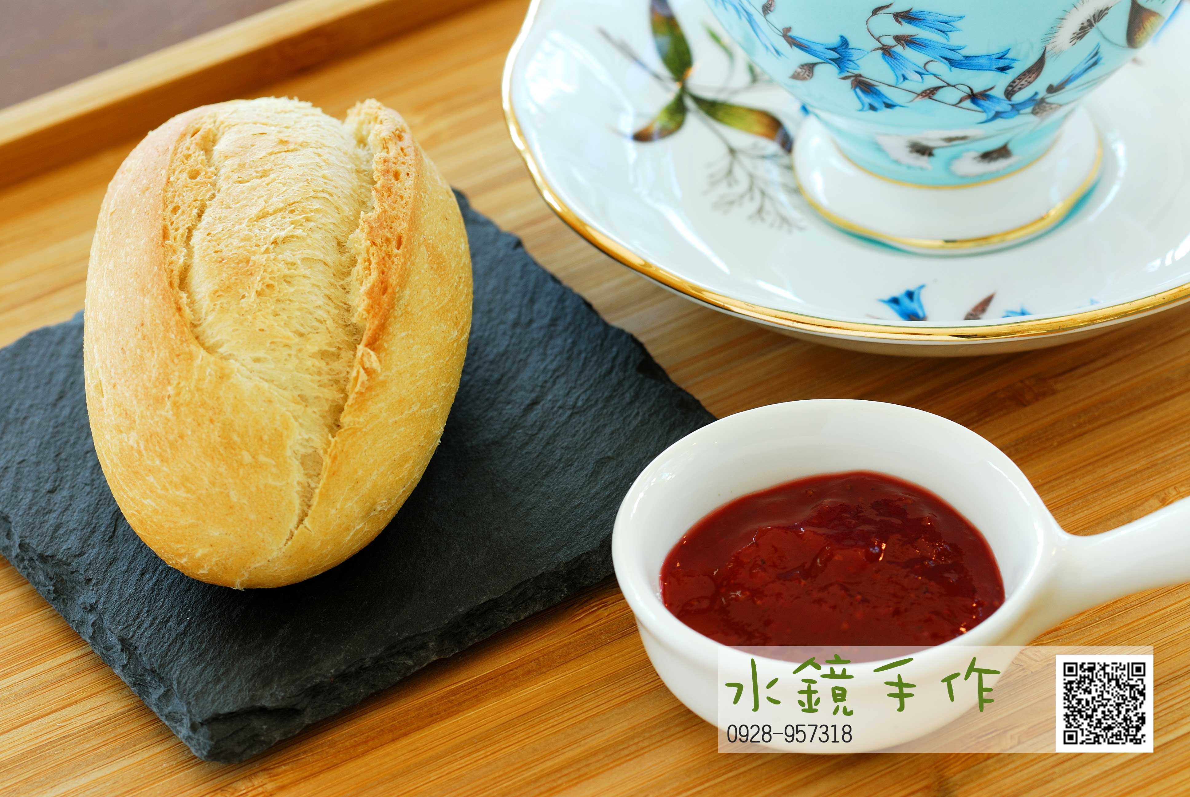 法國小麵包(搭手工草莓果醬)