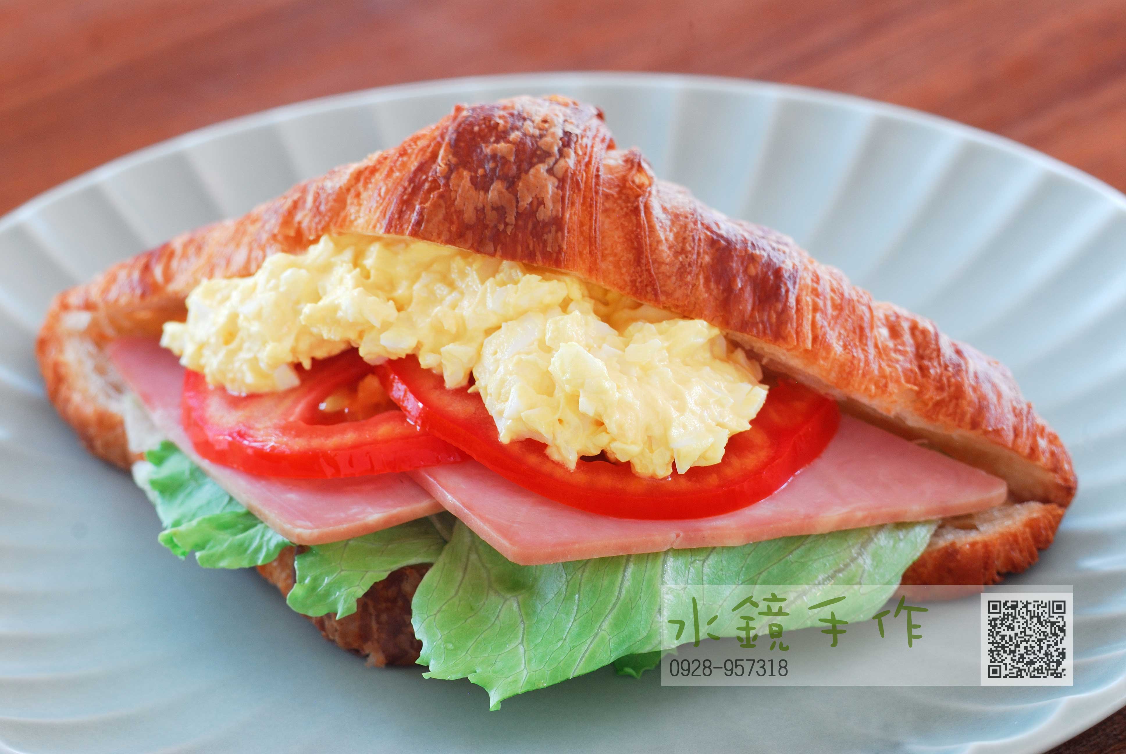 火腿蛋沙拉可頌