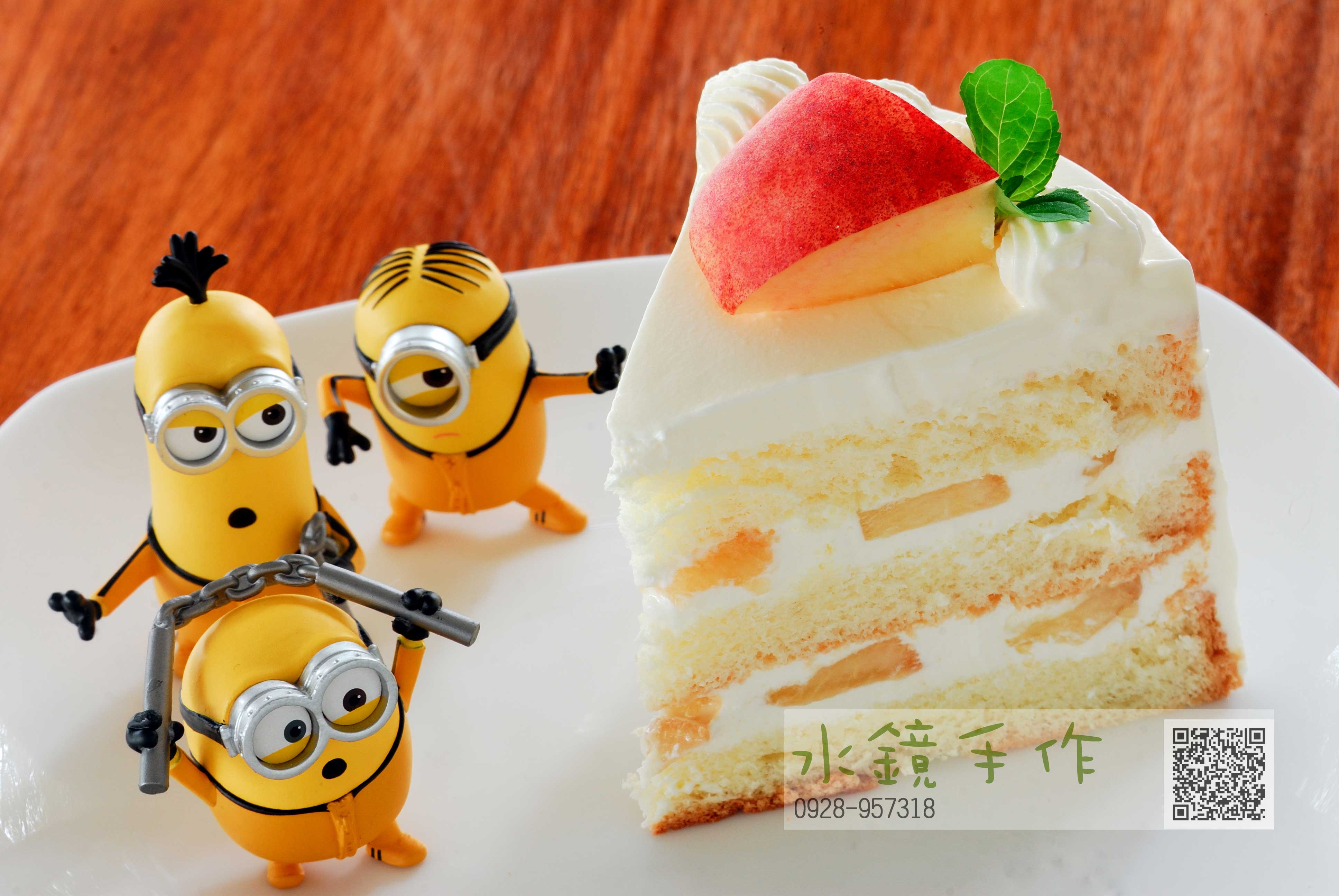 切片水蜜桃奶油蛋糕